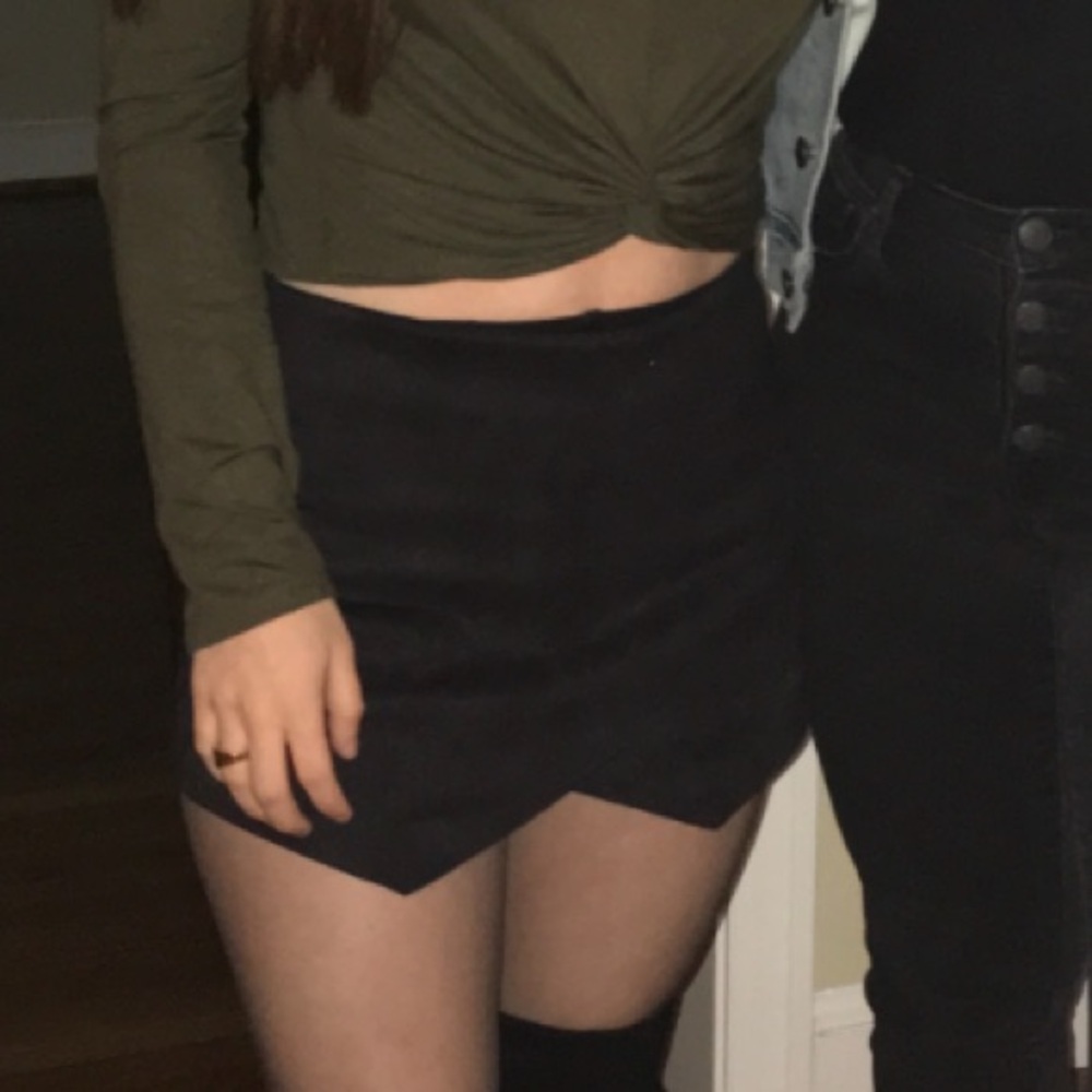 Black Mini Skort